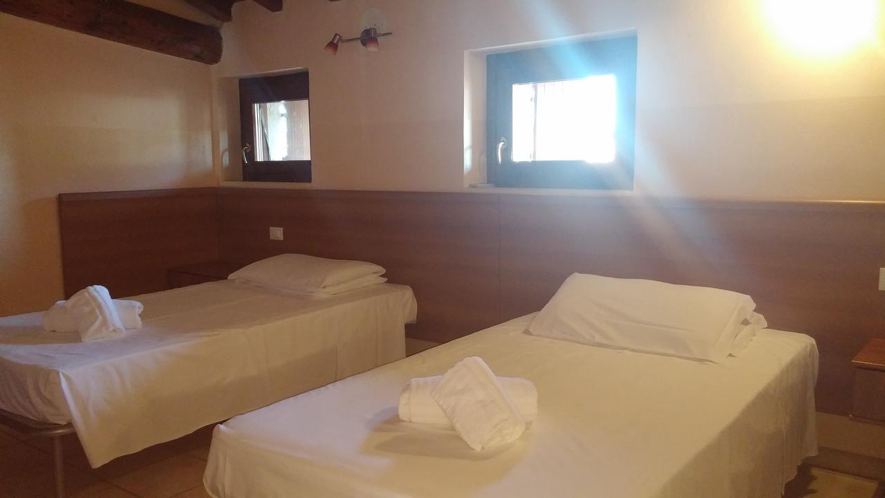 Albergo Dell'angelo Pontevico Esterno foto